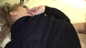 誰もが惚れ込む激かわパリピギャルの圧巻の小尻！スレンダーボディと美脚が織りなすエロスの饗宴